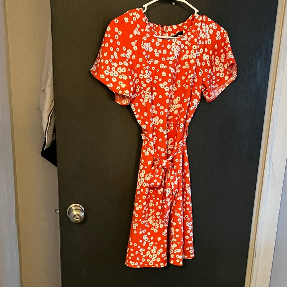 Coral Floral Tie-Waist Women's Dress
